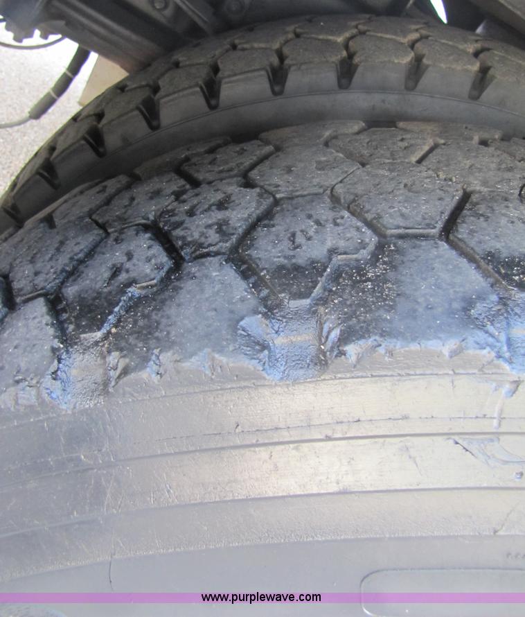 image for item 9010 2003 Freightliner FL 70 service truck