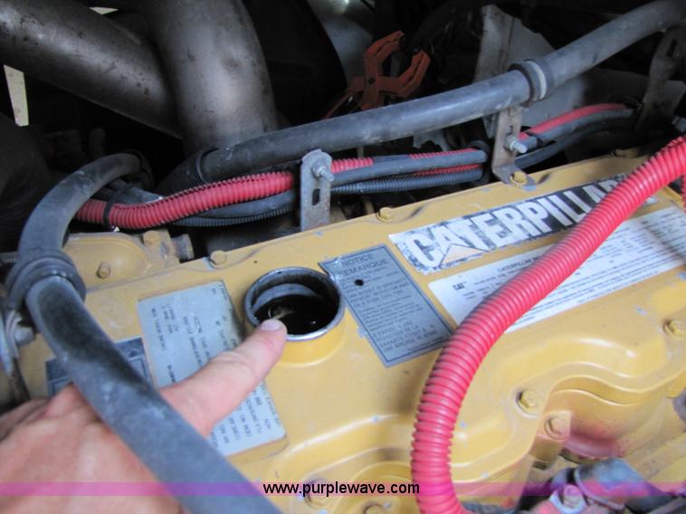 image for item 9010 2003 Freightliner FL 70 service truck