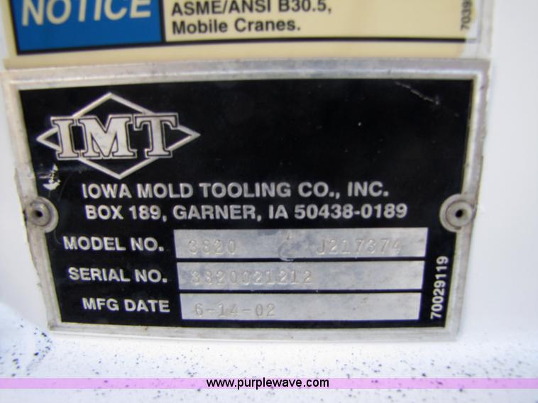 image for item 9010 2003 Freightliner FL 70 service truck