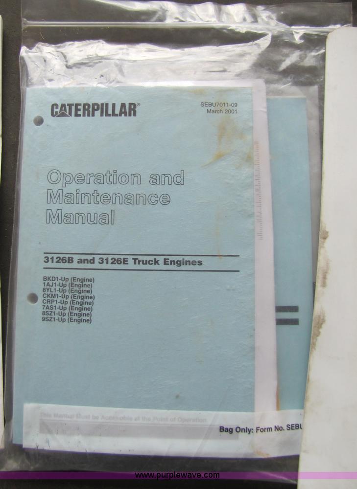 image for item 9010 2003 Freightliner FL 70 service truck