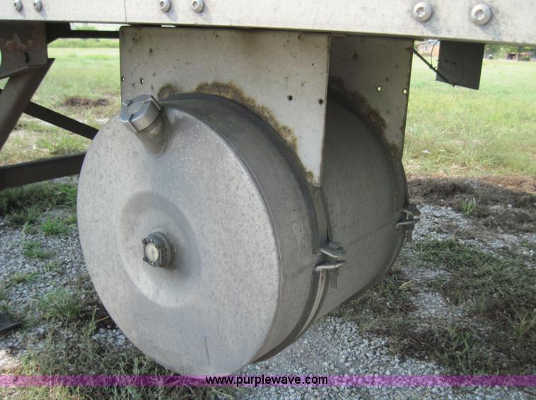 image for item 4092 1999 Wabash 53' reefer trailer