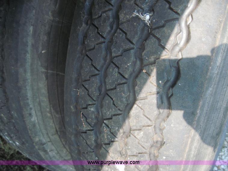 image for item 4092 1999 Wabash 53' reefer trailer