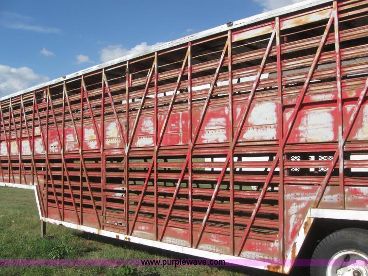 image for item 6141 1965 Chamberlain cattle pot