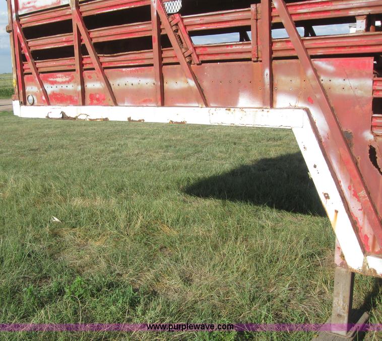 image for item 6141 1965 Chamberlain cattle pot