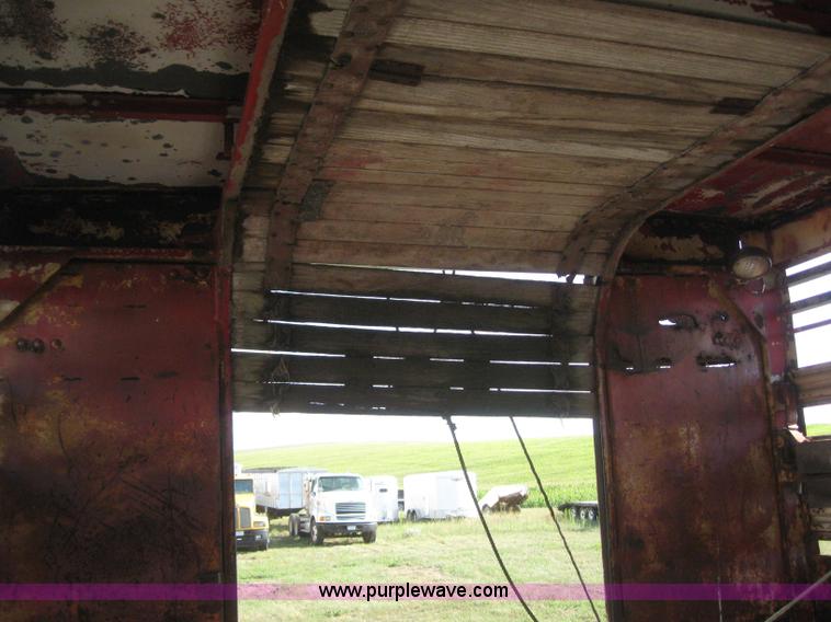 image for item 6141 1965 Chamberlain cattle pot