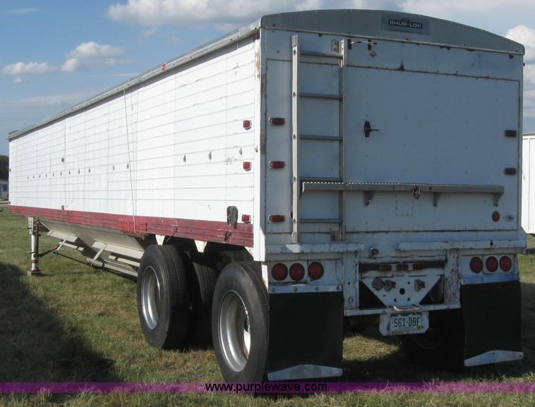 image for item 6142 1978 Timpte grain trailer