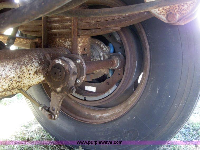 image for item 6142 1978 Timpte grain trailer