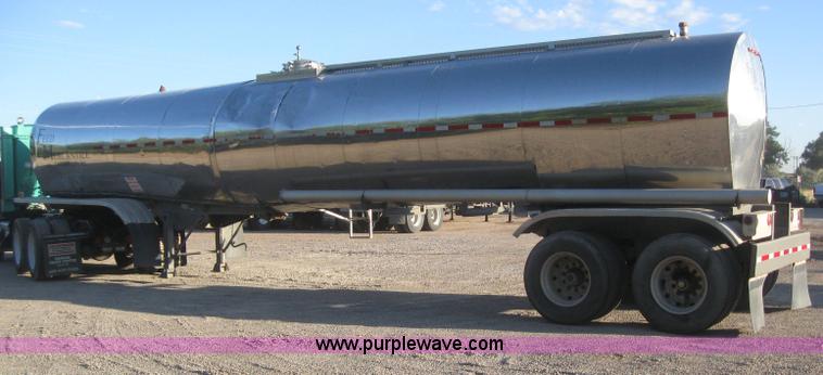 image for item 6162 1979 Stainless Tank and Equipment tanker