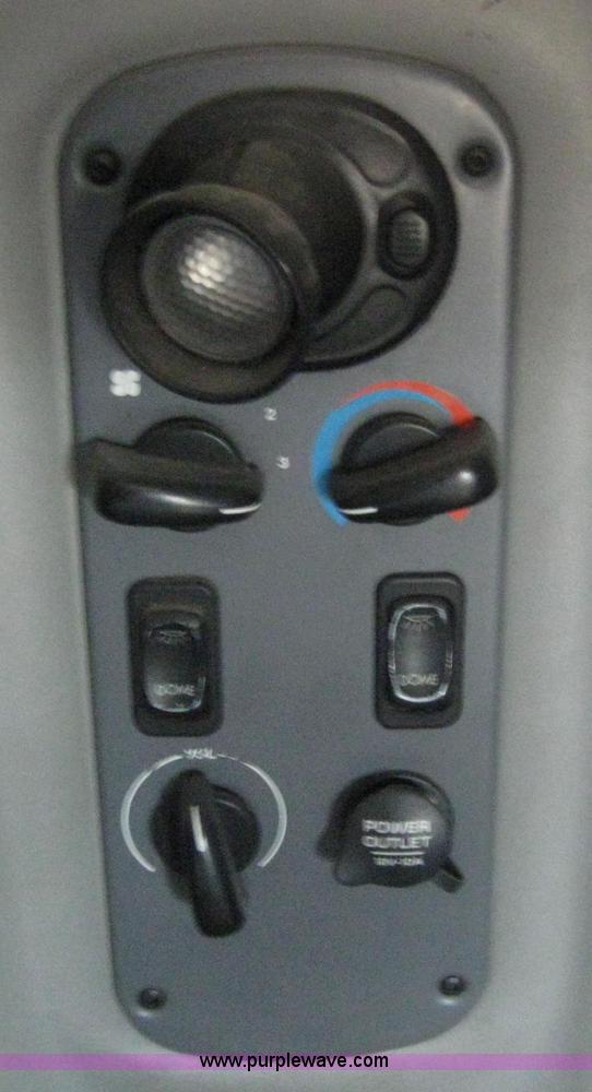 image for item 6163 2003 Freightliner ST 120 semi