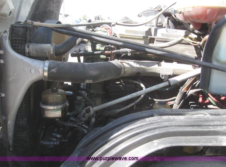 image for item 6163 2003 Freightliner ST 120 semi