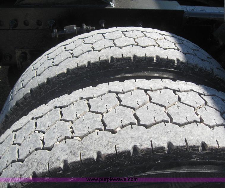 image for item 6163 2003 Freightliner ST 120 semi