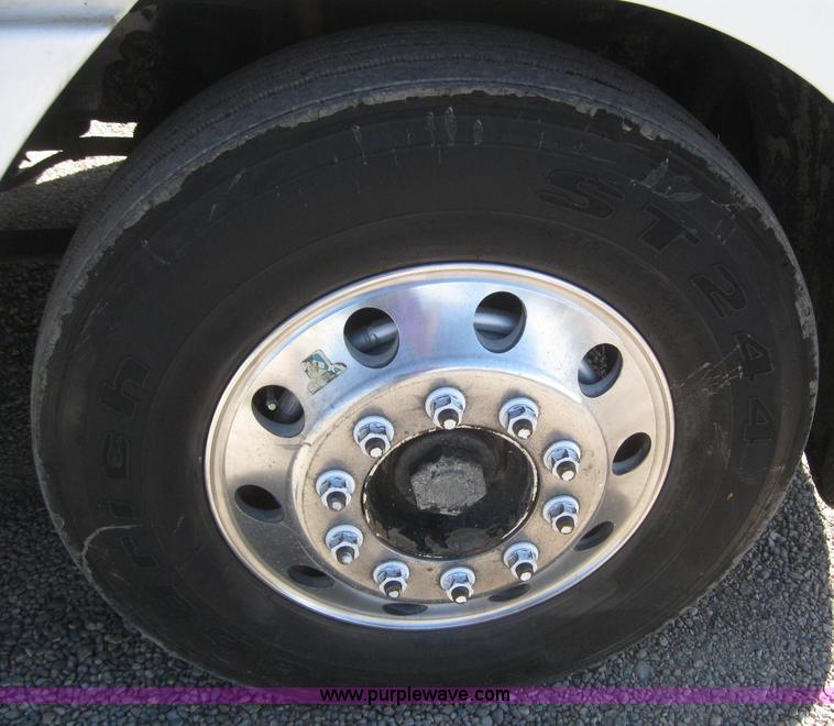 image for item 6163 2003 Freightliner ST 120 semi