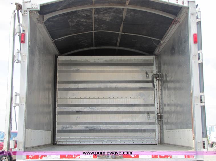 image for item 7208 1999 Wilson Convert a Hauler grain trailer