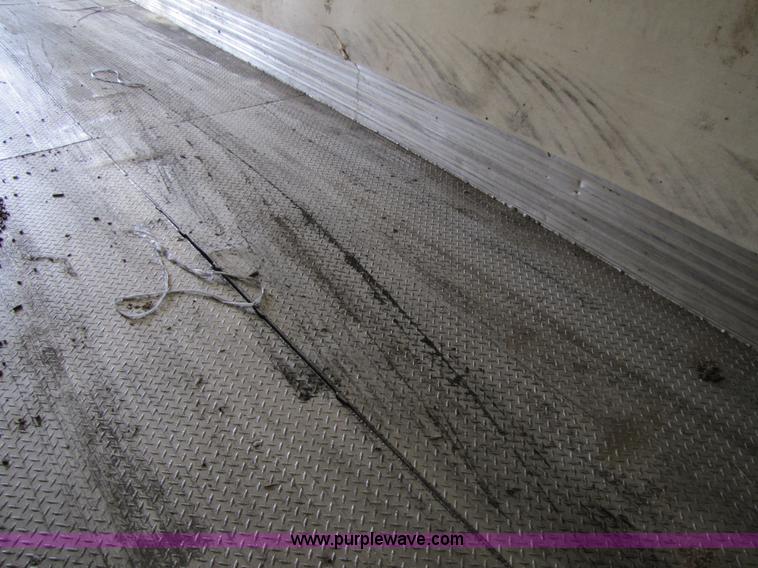 image for item 7209 1993 Dorsey reefer trailer