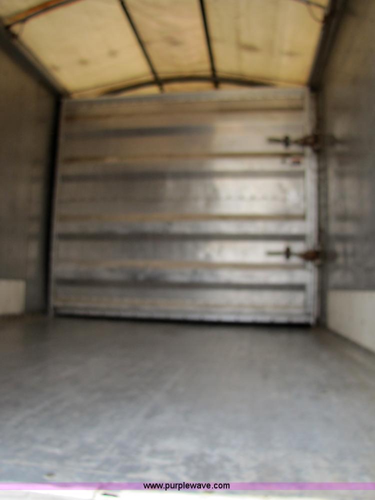 image for item 7210 1999 Wilson Convert a Hauler grain trailer