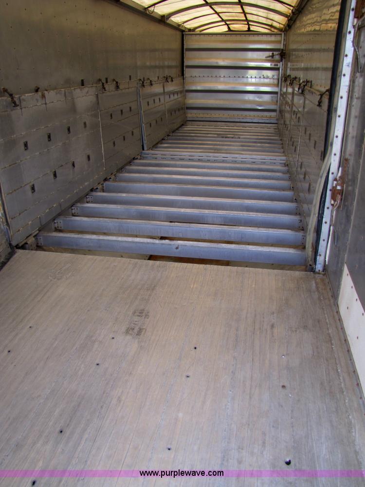 image for item 7210 1999 Wilson Convert a Hauler grain trailer