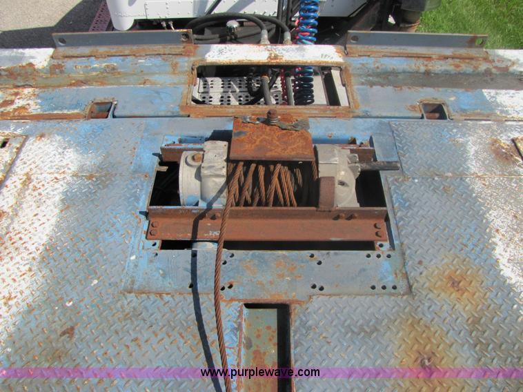 image for item 7240 1998 Landoll Haulall trailer