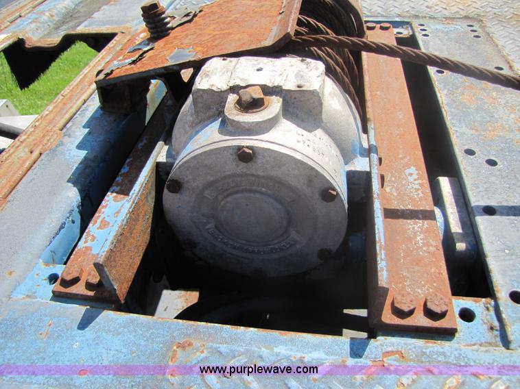 image for item 7240 1998 Landoll Haulall trailer