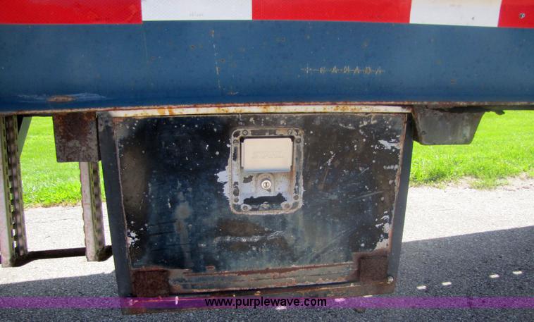 image for item 7240 1998 Landoll Haulall trailer