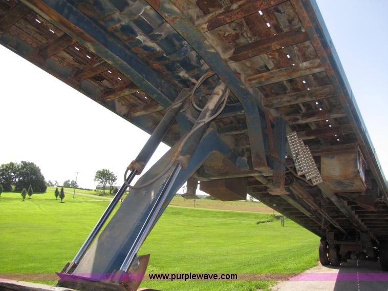 image for item 7240 1998 Landoll Haulall trailer