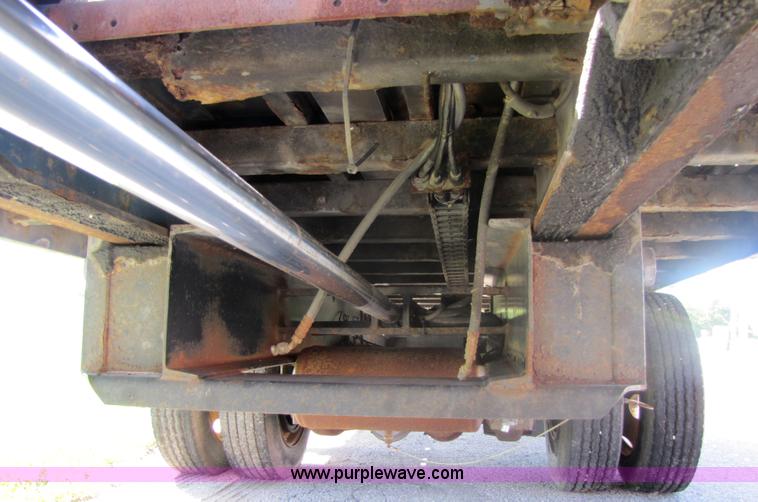 image for item 7240 1998 Landoll Haulall trailer