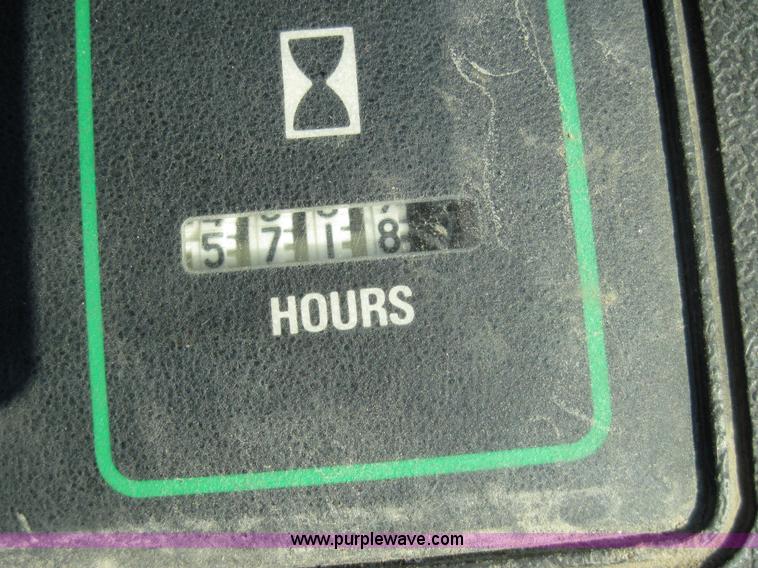 image for item 3022 1989 Case 621 wheel loader