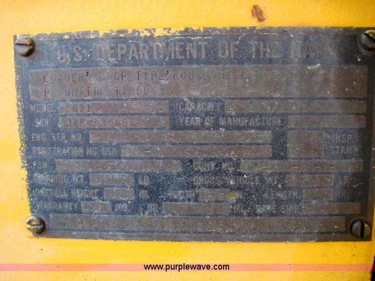 image for item 3022 1989 Case 621 wheel loader