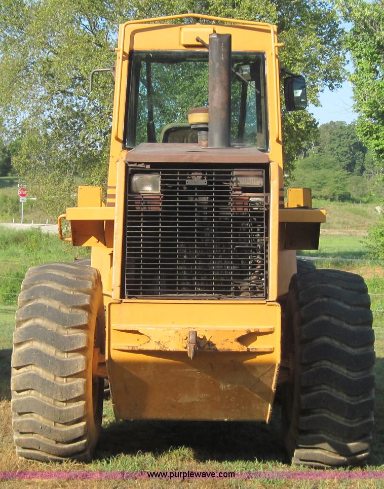 image for item 3023 1989 Case 621 wheel loader