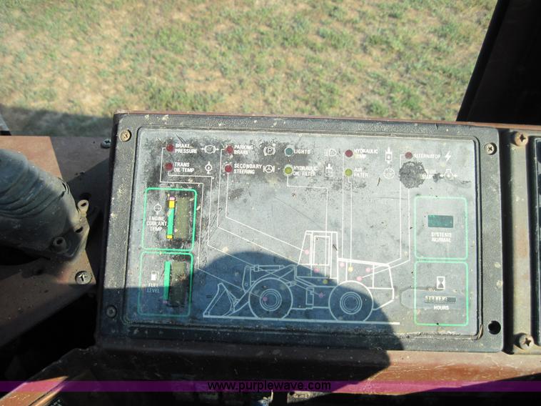 image for item 3023 1989 Case 621 wheel loader