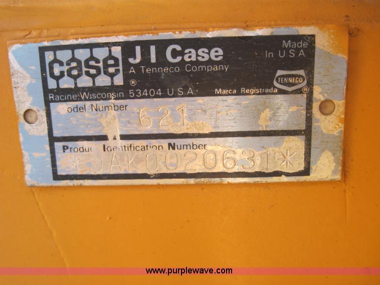 image for item 3023 1989 Case 621 wheel loader