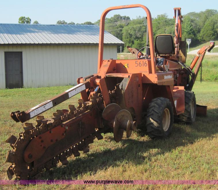 image for item 3025 Ditch Witch 4010 trencher with backhoe