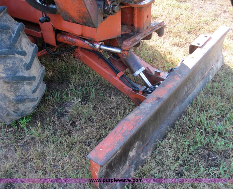 image for item 3025 Ditch Witch 4010 trencher with backhoe