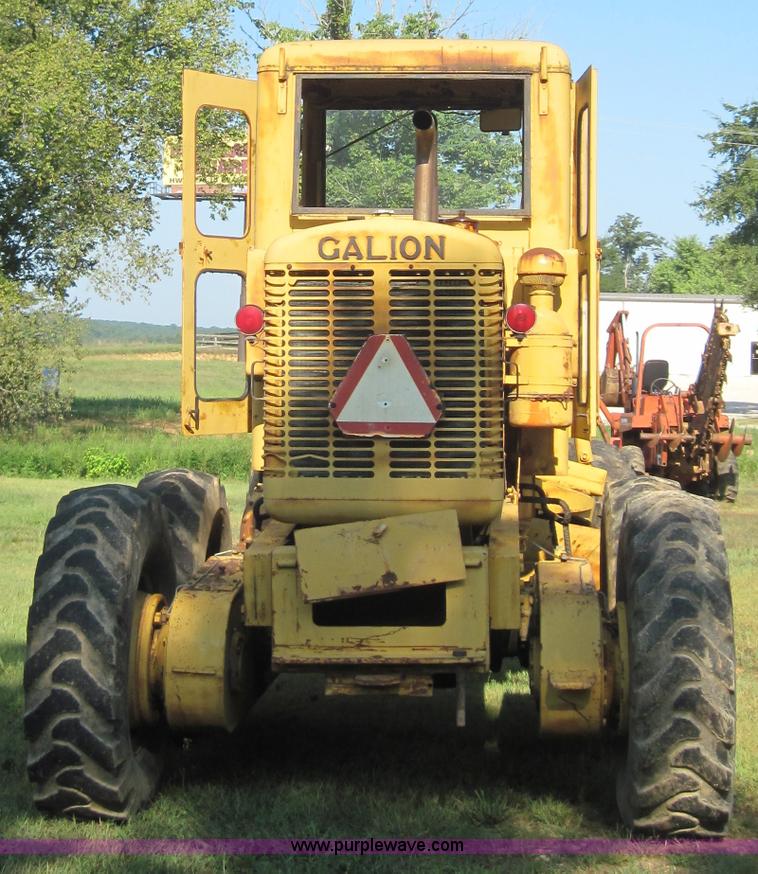 image for item 3026 Galion motor grader