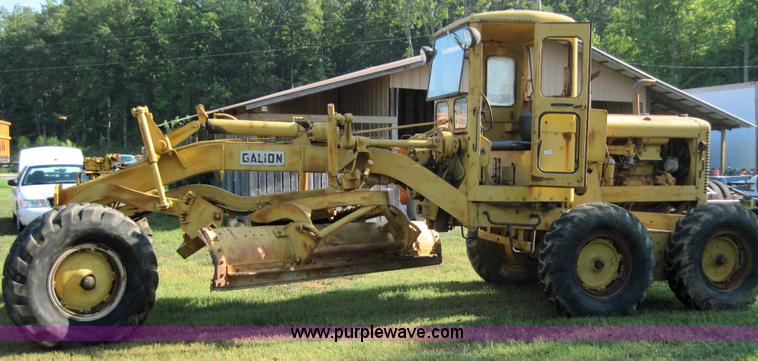 image for item 3026 Galion motor grader