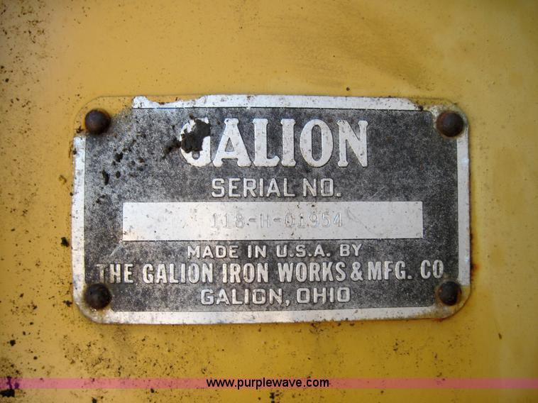 image for item 3026 Galion motor grader