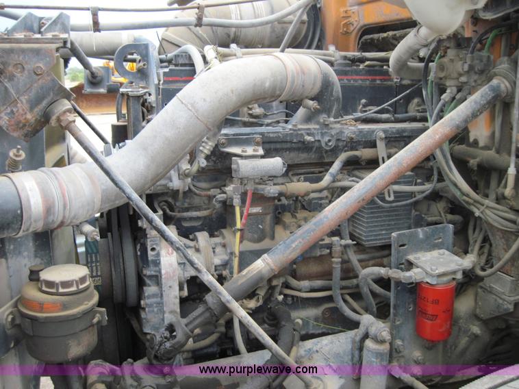 image for item 3029 1994 White Gmc Aero Wca semi truck