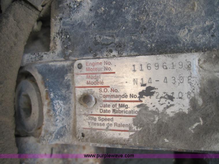 image for item 3029 1994 White Gmc Aero Wca semi truck