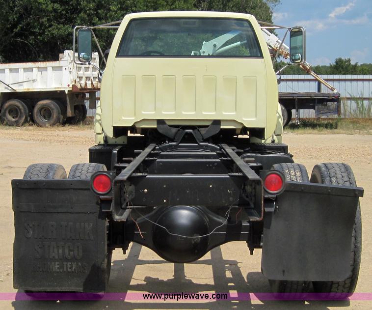 image for item 3923 1995 GMC Topkick C7H042 truck