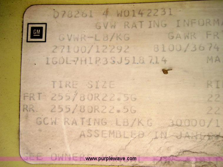 image for item 3923 1995 GMC Topkick C7H042 truck