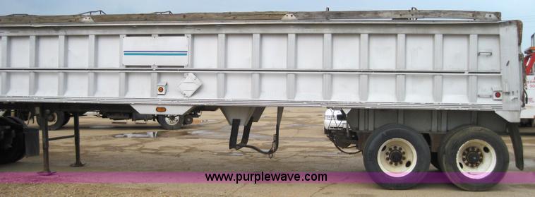 image for item 4459 1993 Tibrook 38' dump trailer
