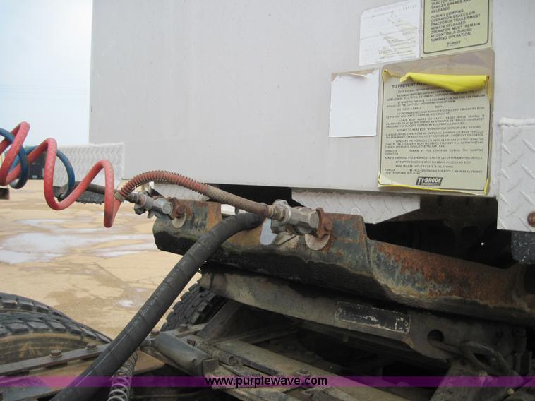 image for item 4459 1993 Tibrook 38' dump trailer