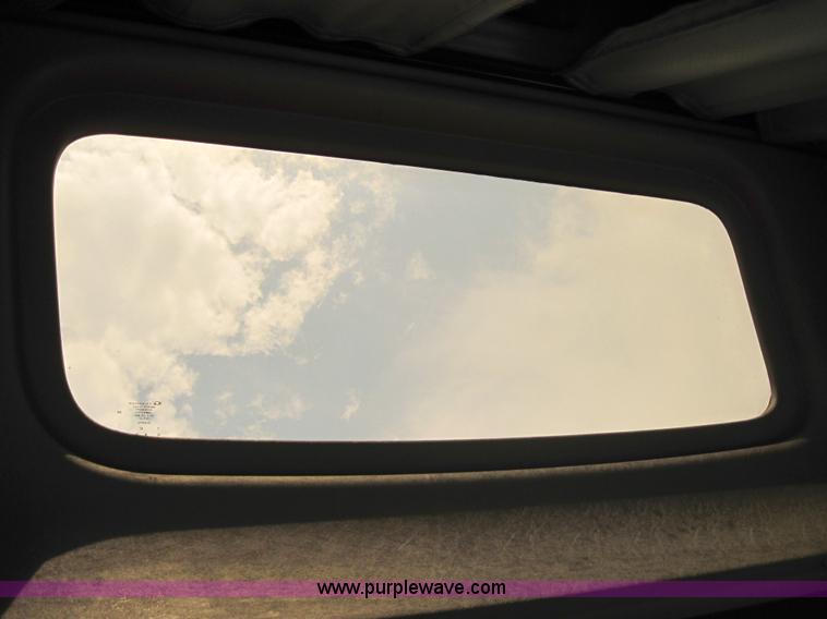 image for item 4461 1999 Freightliner Century Class semi truck