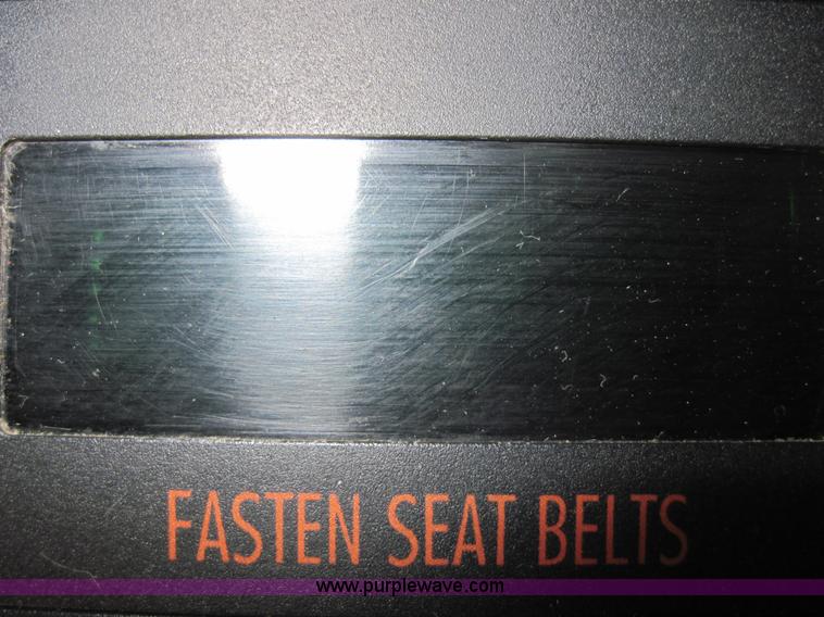 image for item 4461 1999 Freightliner Century Class semi truck