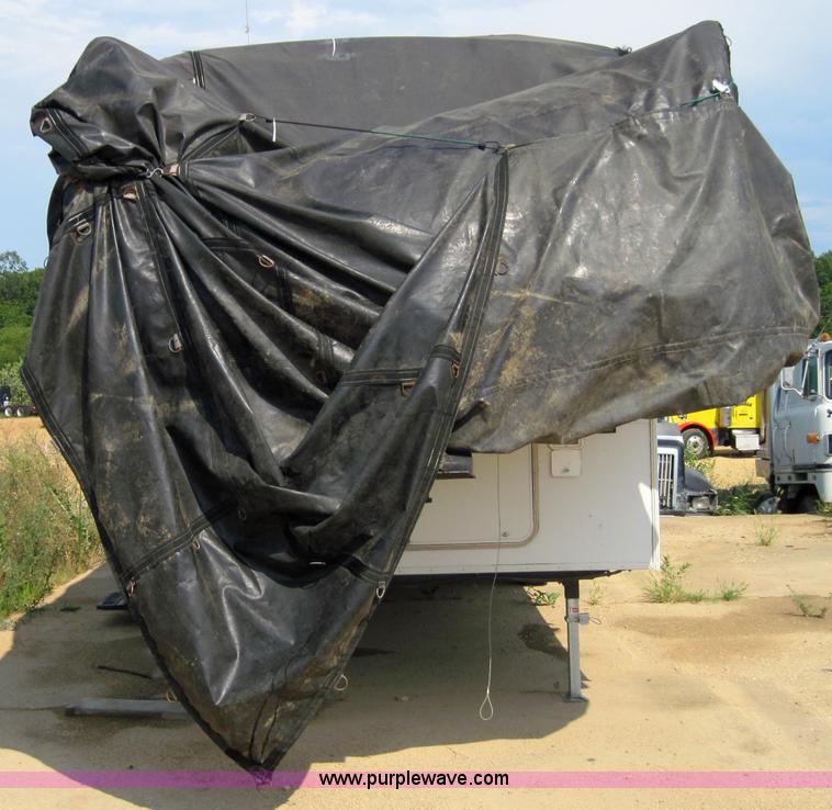 image for item 4474 2007 Jayco Jay Flight fifth wheel travel trailer