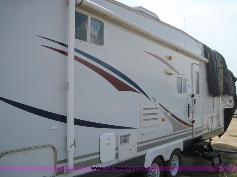 image for item 4474 2007 Jayco Jay Flight fifth wheel travel trailer