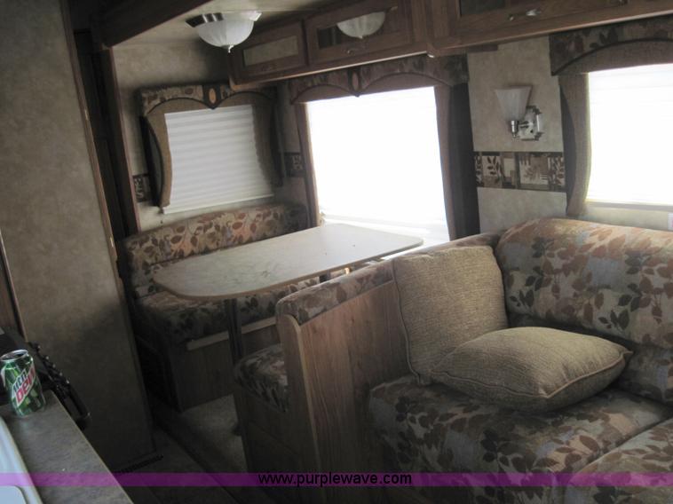 image for item 4474 2007 Jayco Jay Flight fifth wheel travel trailer