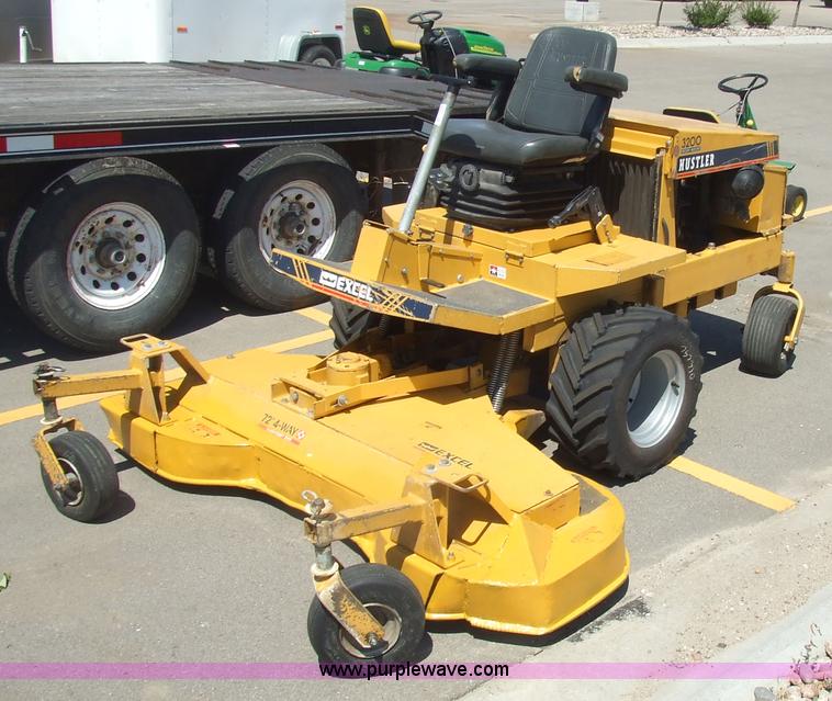 image for item 2000 Excell 3200 Hustler riding mower