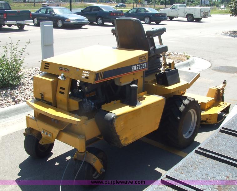 image for item 2000 Excell 3200 Hustler riding mower