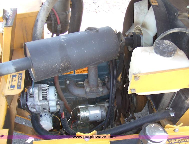 image for item 2000 Excell 3200 Hustler riding mower