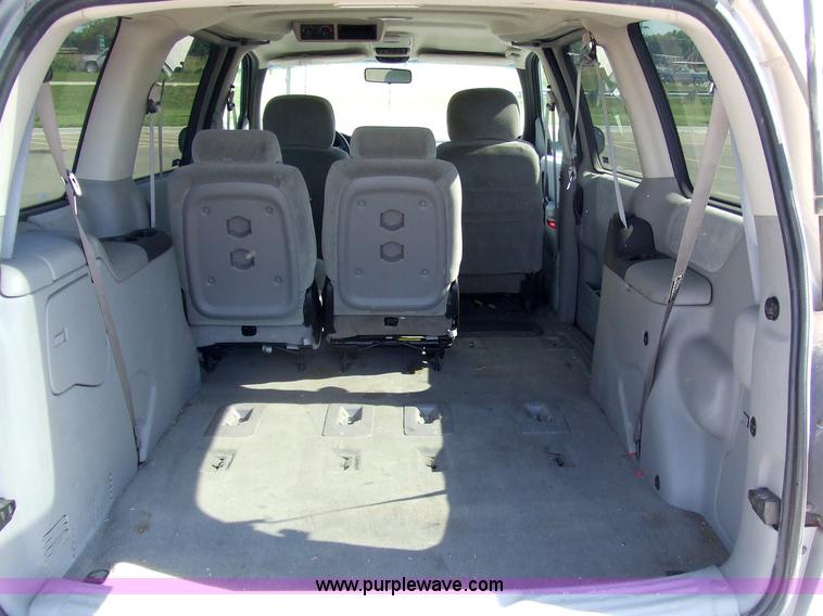 image for item 2001 2000 Chevrolet Venture mini van